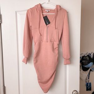 FASHION NOVA brand-new women’s scrunched mini dress size XS